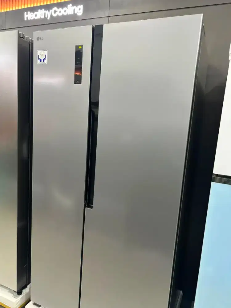Kulkas LG side by side