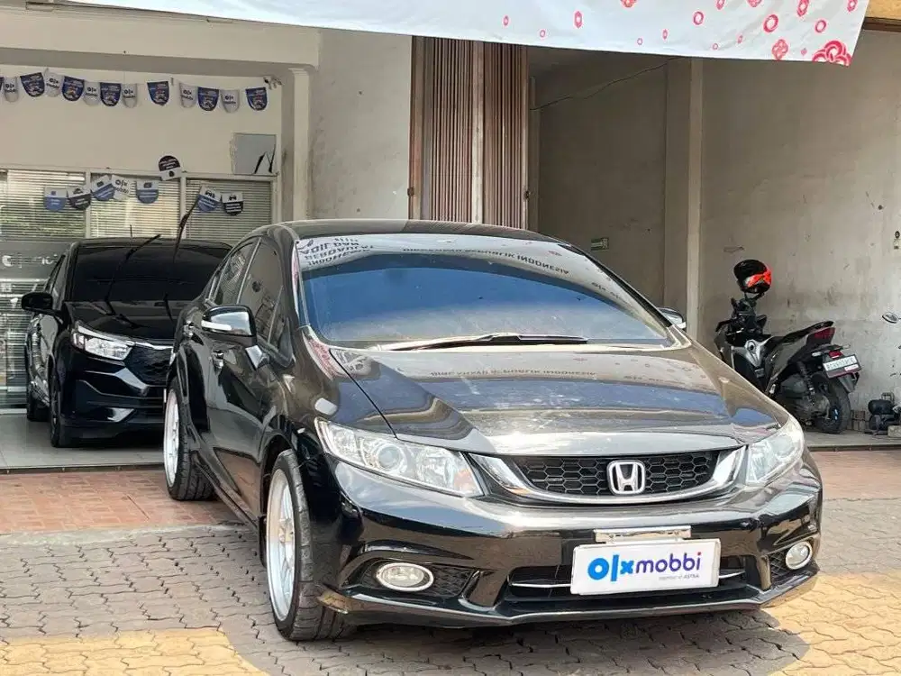 CIVIC 1.8 FB MT 2015
