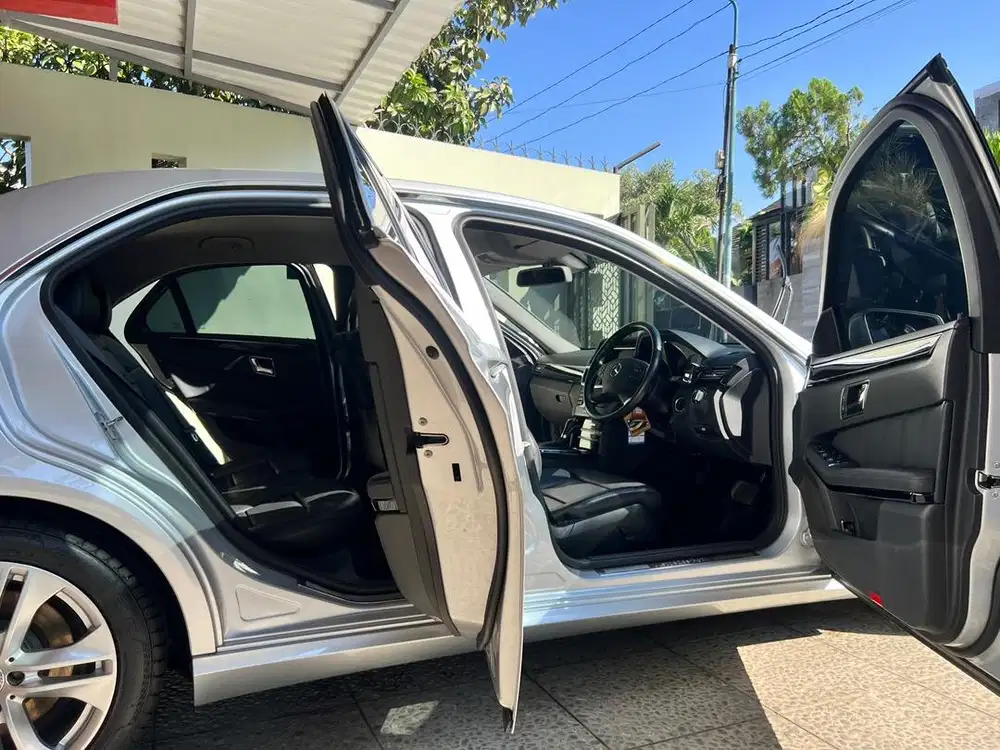 Dijual Mercy E250 CGI W212