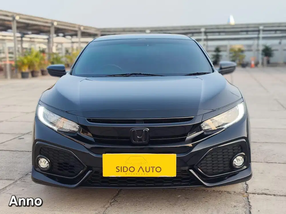 Honda Civic HB E 1.5T AT 2018