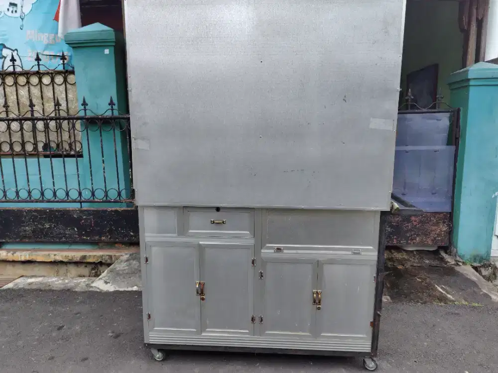 Gerobak Jualan ex Mie Ayam