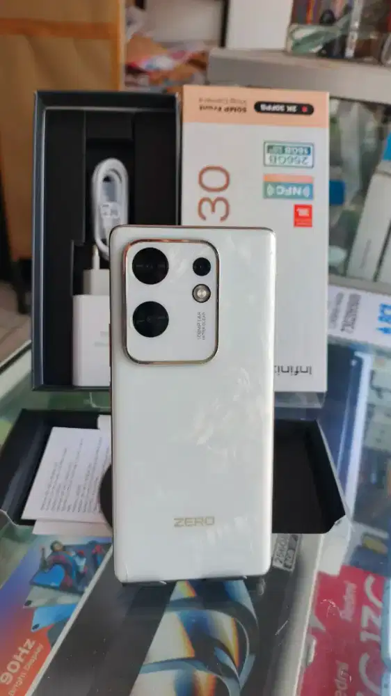 Infinix zero 30 ram 8+8/256 fullset