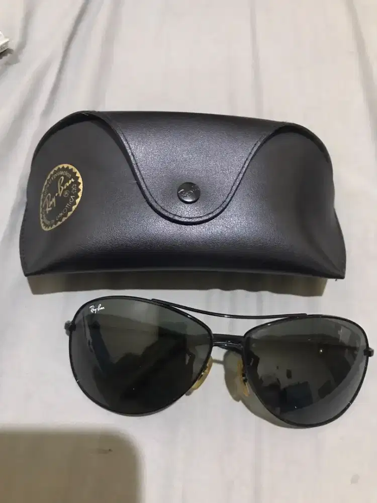 DIJUAL KACAMATA RAYBAN ORI
