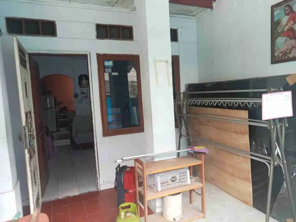 Di jual rumah murah & strategis di Bintang Metropolitan Bekasi Utara Kota Bekasi , dekat Stasiun & Sumarecon Bekasi