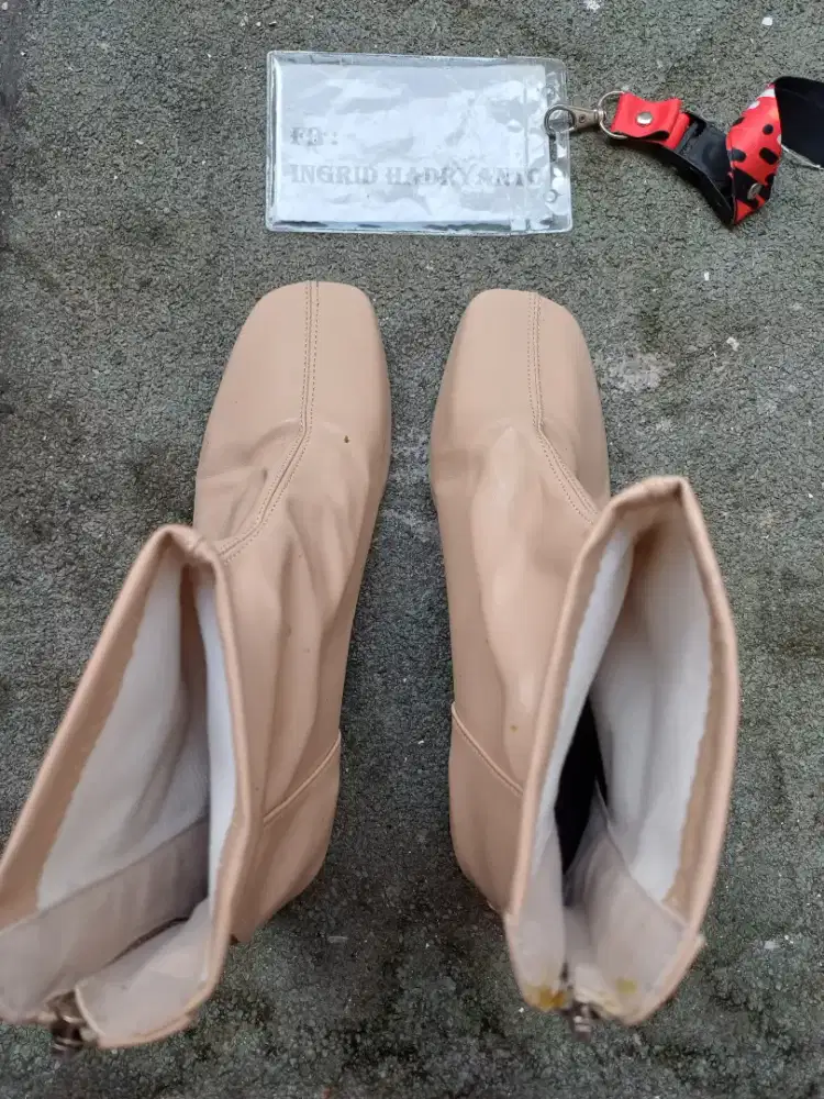 Sepatu Boot Salem Size 37