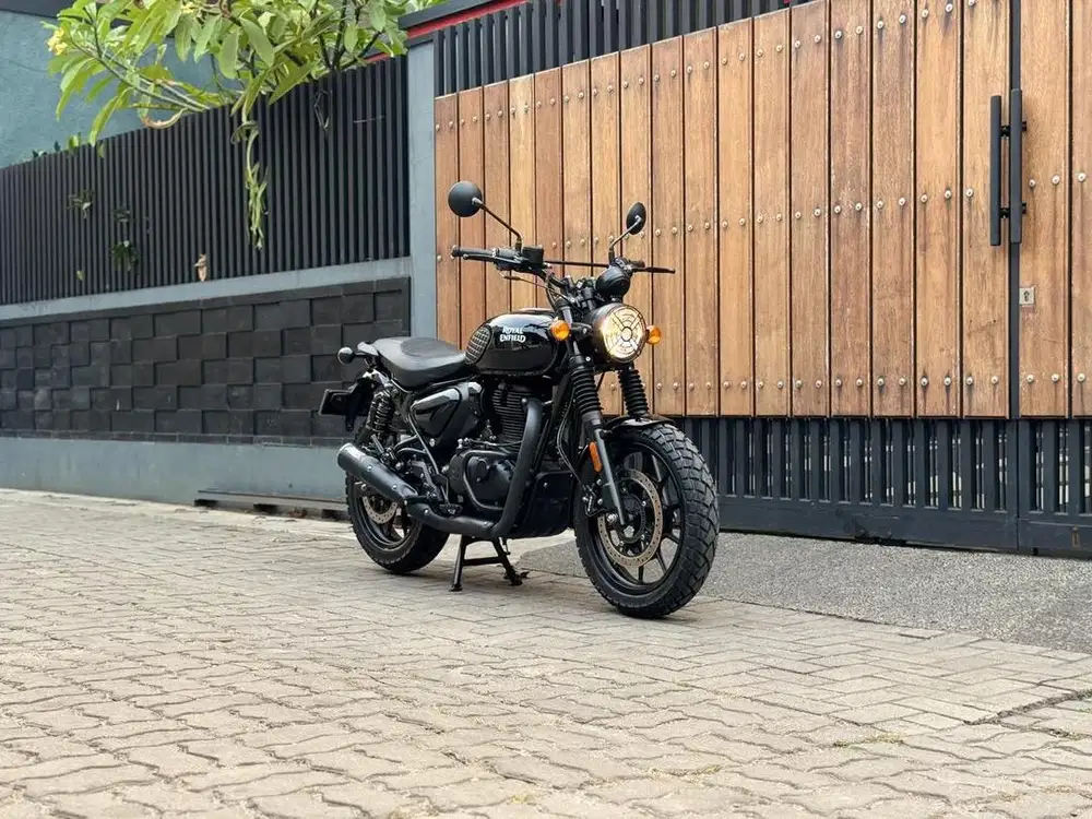 ROYAL ENFIELD HUNTER 350 FULL AKSESORIS ISTIMEWA SCRAMBLER TRIUMPH