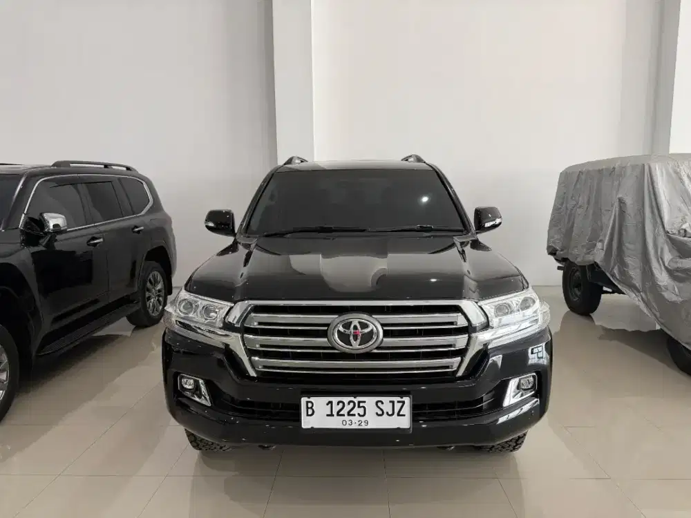 Land Cruiser VX200 ATPM 2019
