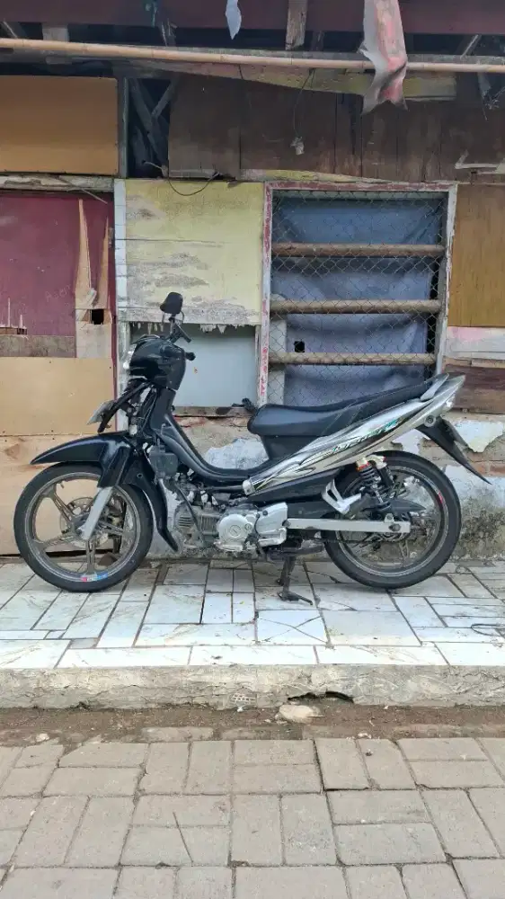 Jual santai Jupiter z 2009