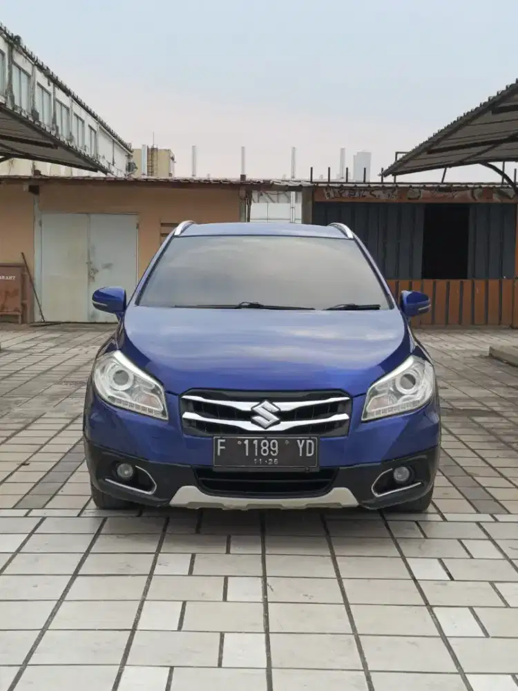 Suzuki S-Cross At 2016 Biru Murah