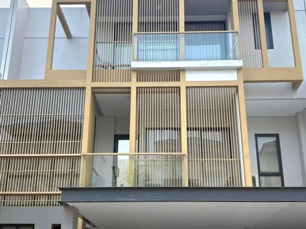 Disewakan Rumah Mewah Eonna Cluster Aerra 3 Lantai Bsd