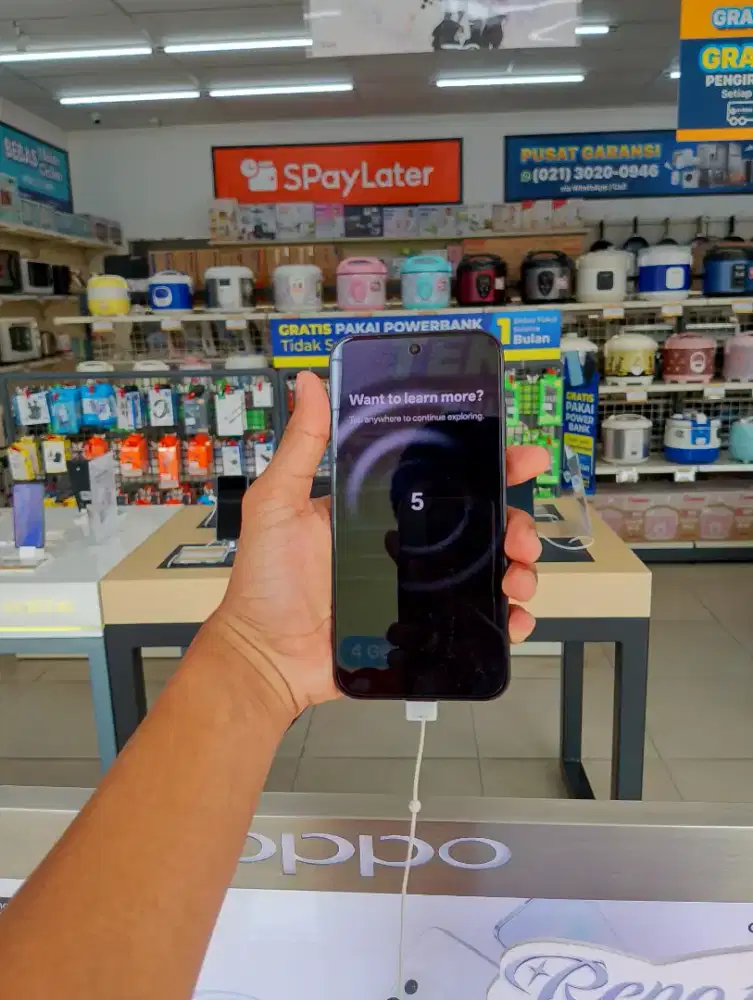 Credit Oppo Reno 16