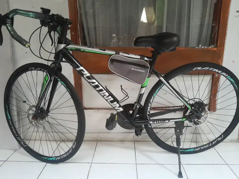 Sepeda ROADBIKE platinum swift