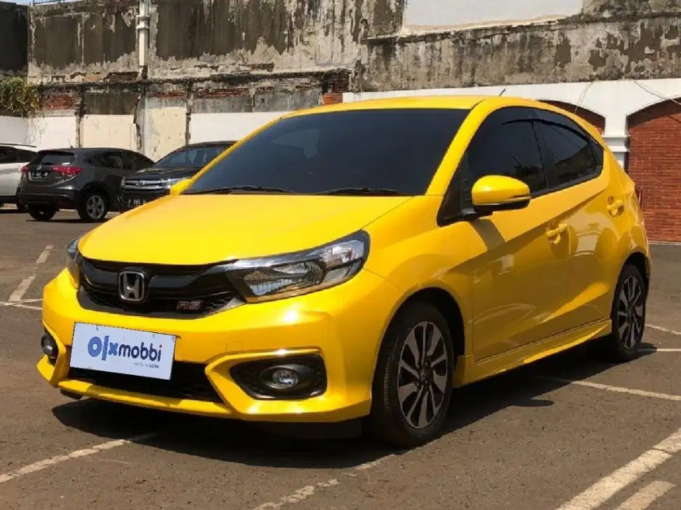 TDP 8, JT Honda Brio 1.2 RS Bensin-AT Kuning 2020