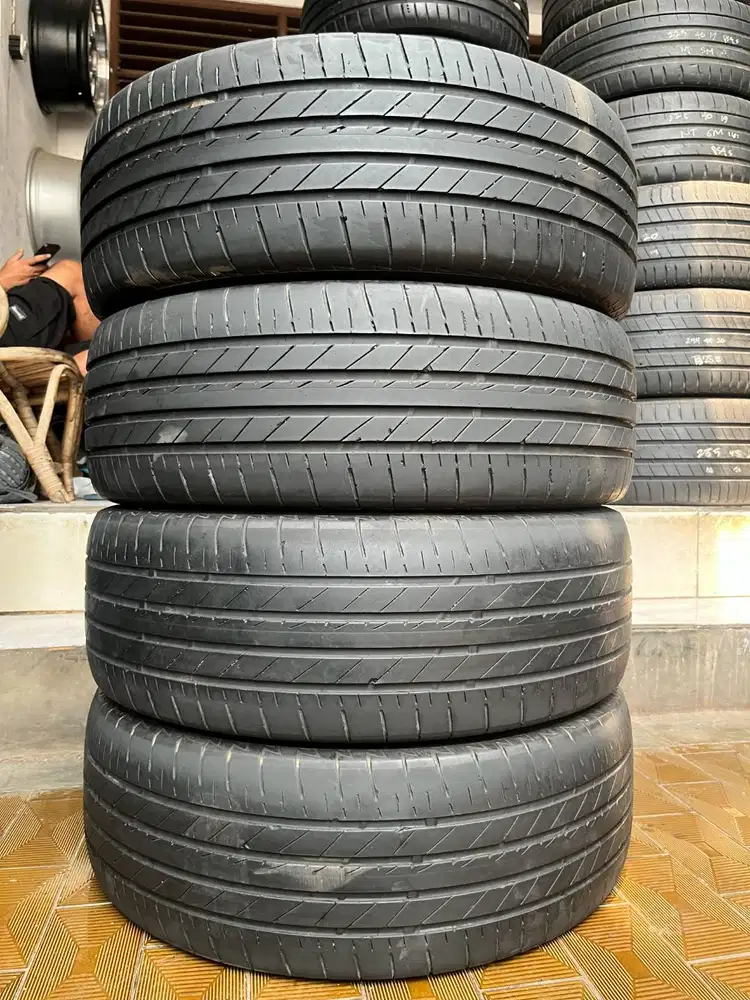 Ban Bridgestone Turanza T005A 215 55 r18 4Pcs