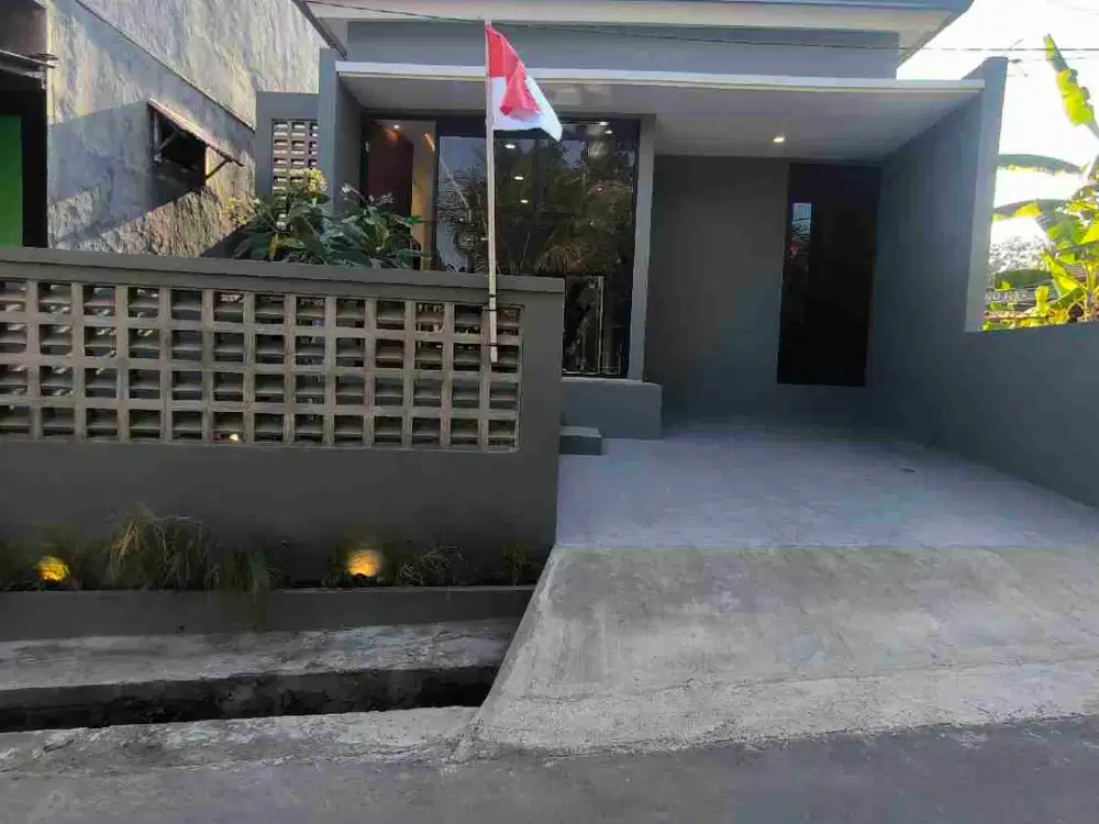 READY RUMAH 1 UNIT MODERN MINIMALIS DEKAT PASAR CEBONGAN