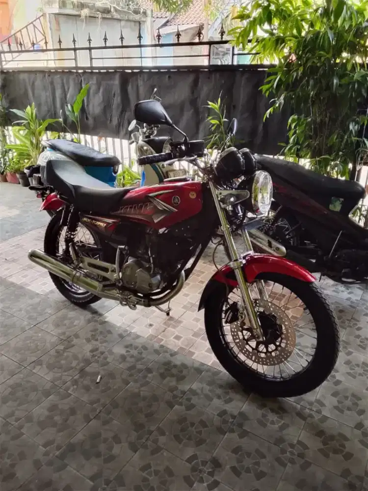 Dijual Rx king 2004 maroon