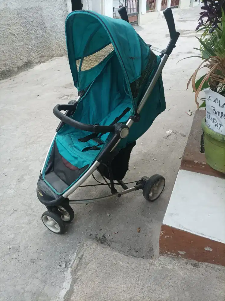 Stoler elle baby