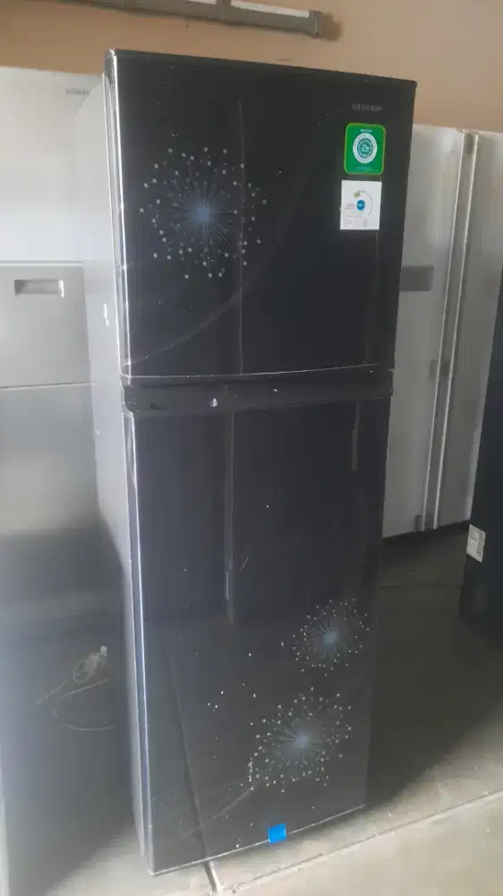 kulkas SHARP 2 pintu