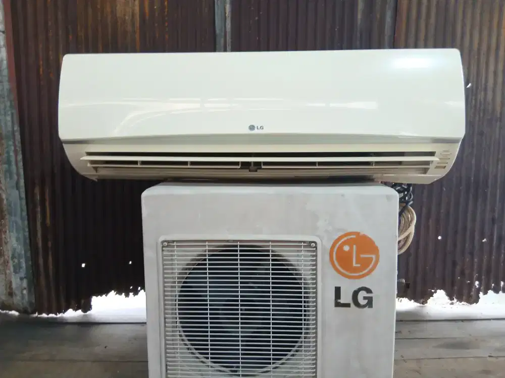 JUAL AC 1/2 PK BEKAS BERGARANSI