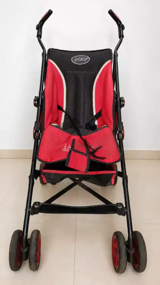 Stroller bayi bekas
