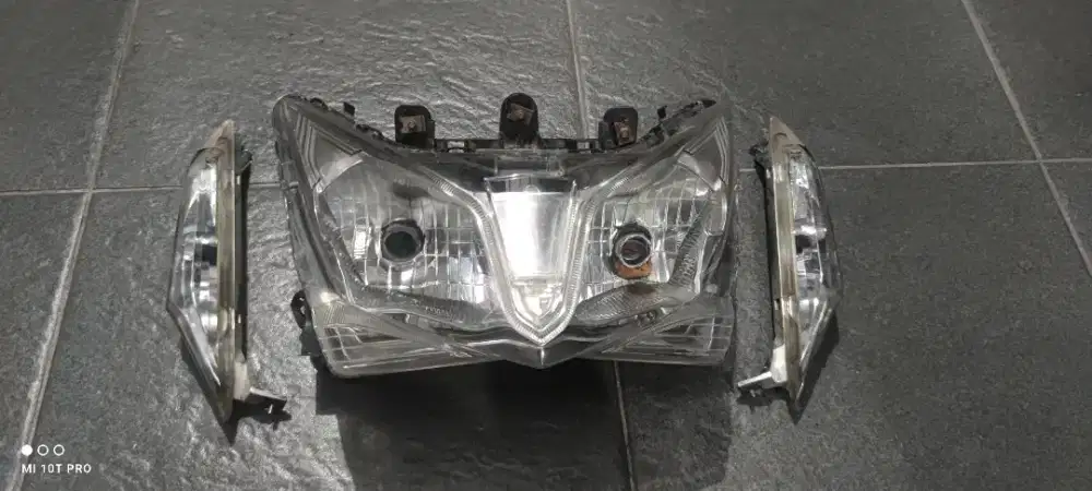 Head lamp Vario kzr iss sama sen