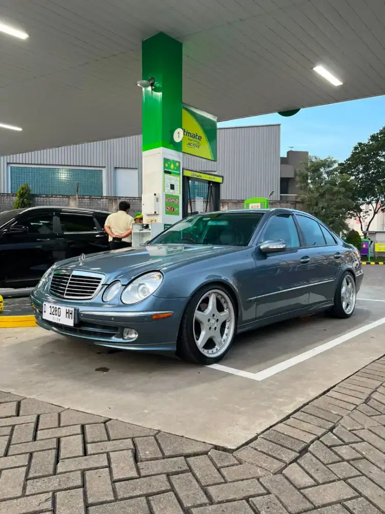 Mercedes E240 W211 avantgarde 2004