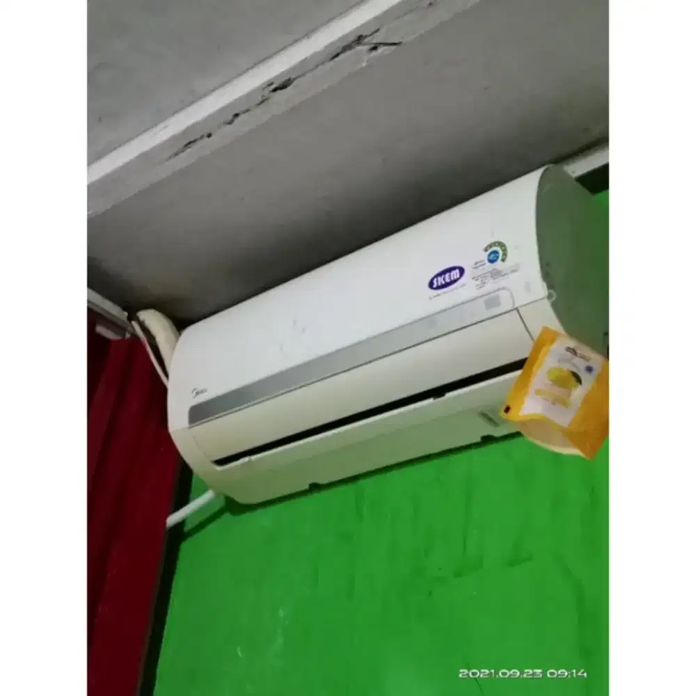 Menerima AC second dingin & rusak
