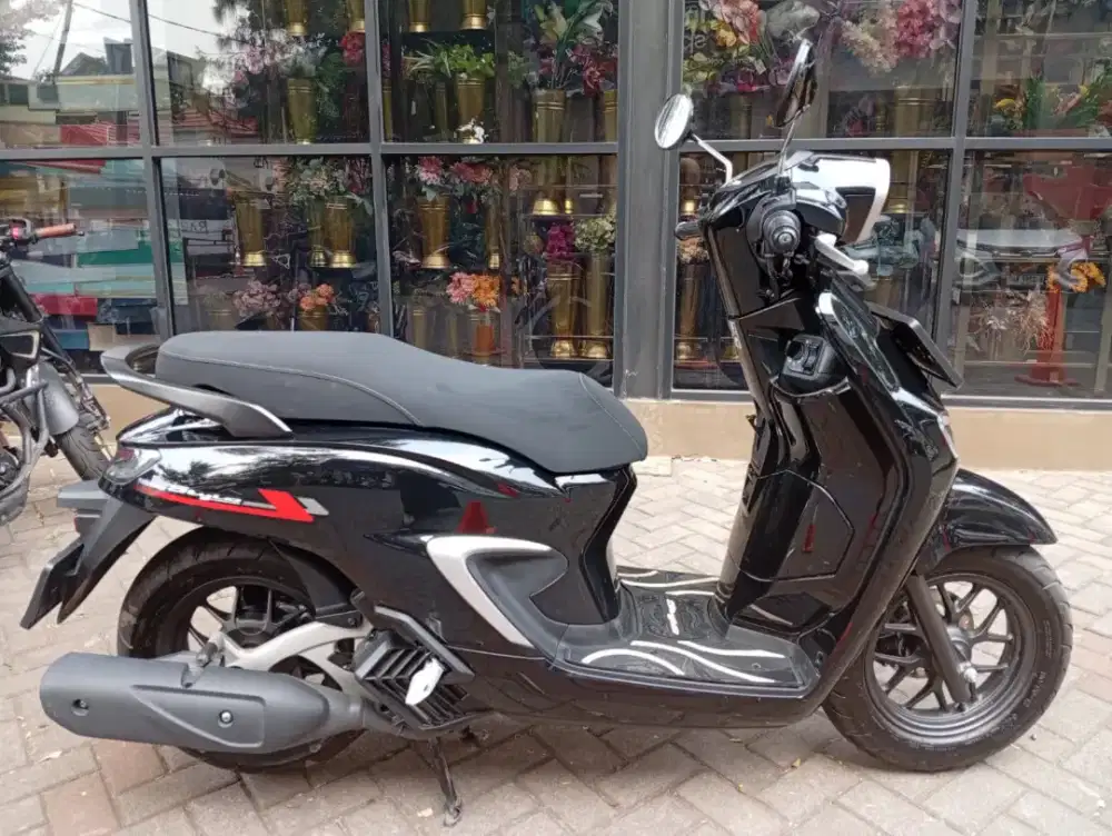 Honda Stylo 160 CBS 2025