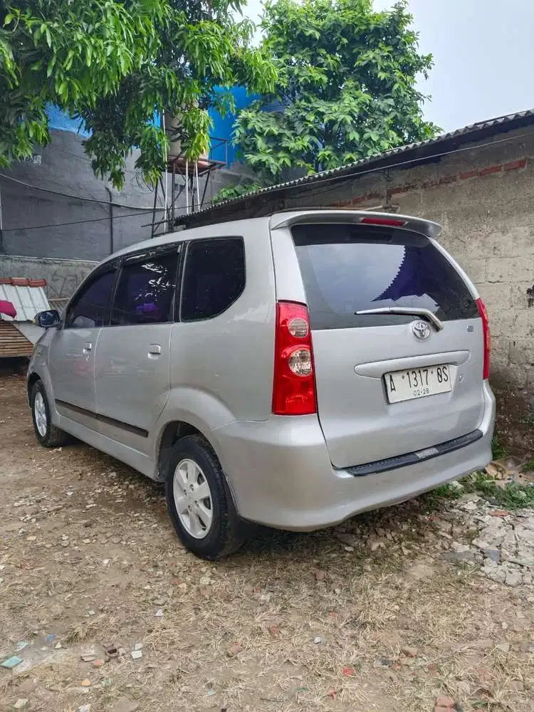Toyota Avanza 2008 Bensin
