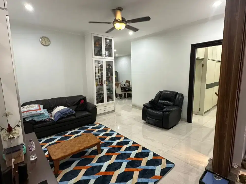 Jual Cepat Rumah 2 Lantai Siap Huni di Casa Jardin Daan Mogot JakBar