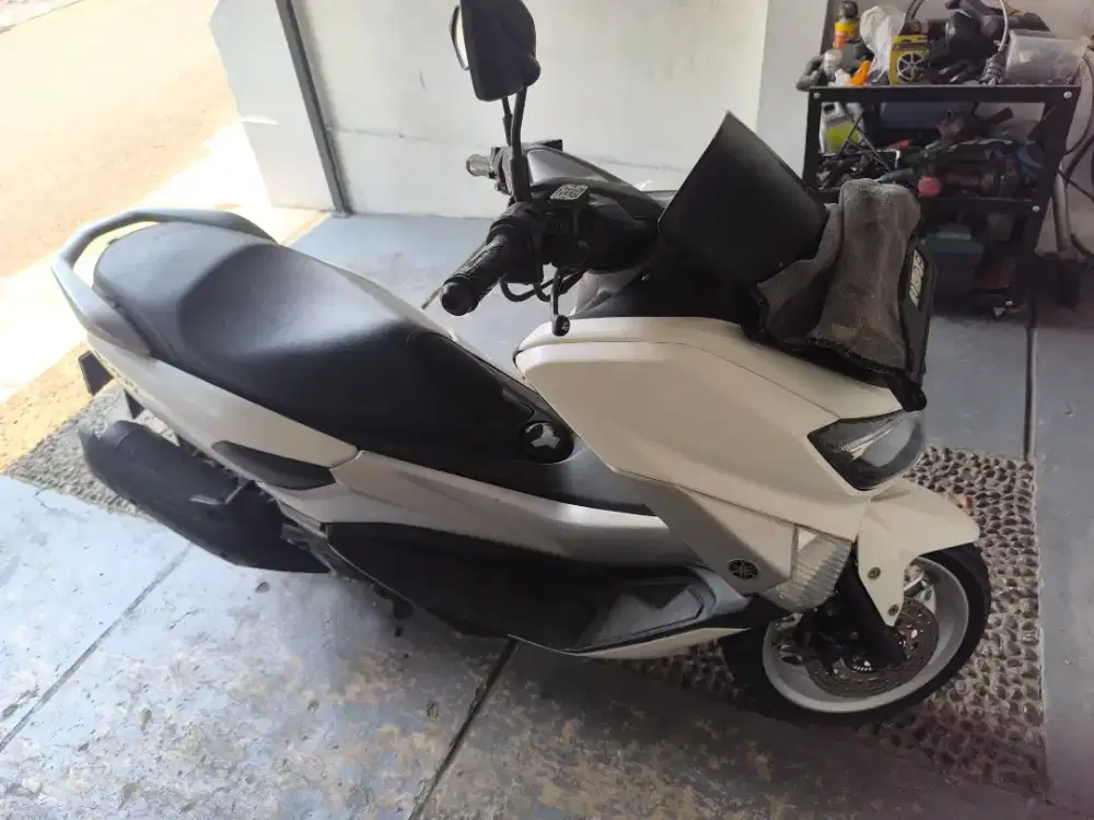 Nmax 2017 Low km Pajak Panjang