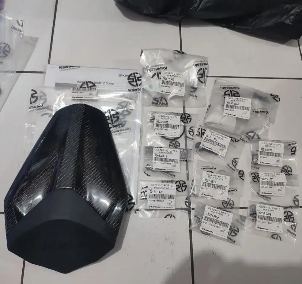 Single Seater Sitter Carbon Kawasaki ZX25R ZX25RR