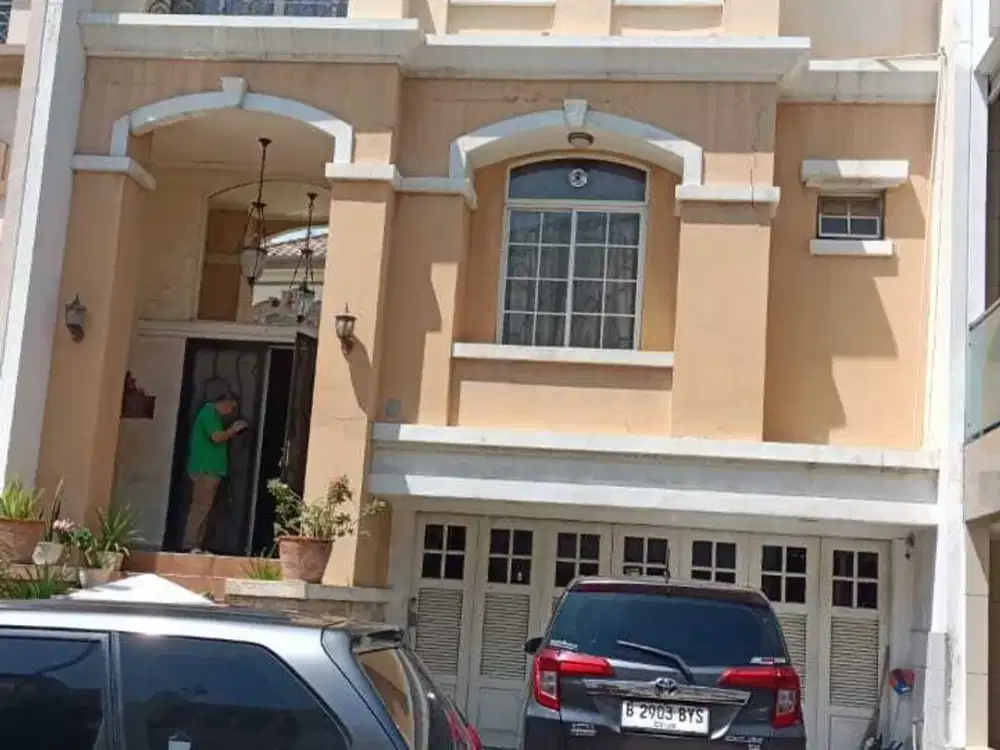 Jual Cepat Rumah Lokasi Elit Cluster Cendana PIK Jakarta Utara