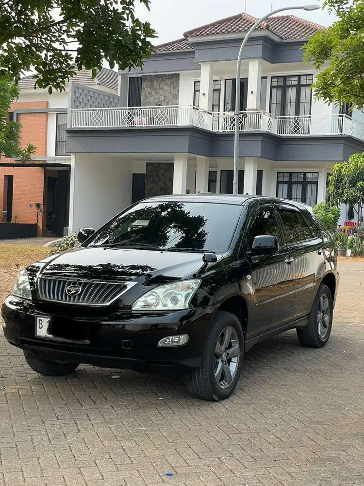 Toyota Harrier 2010 Bensin