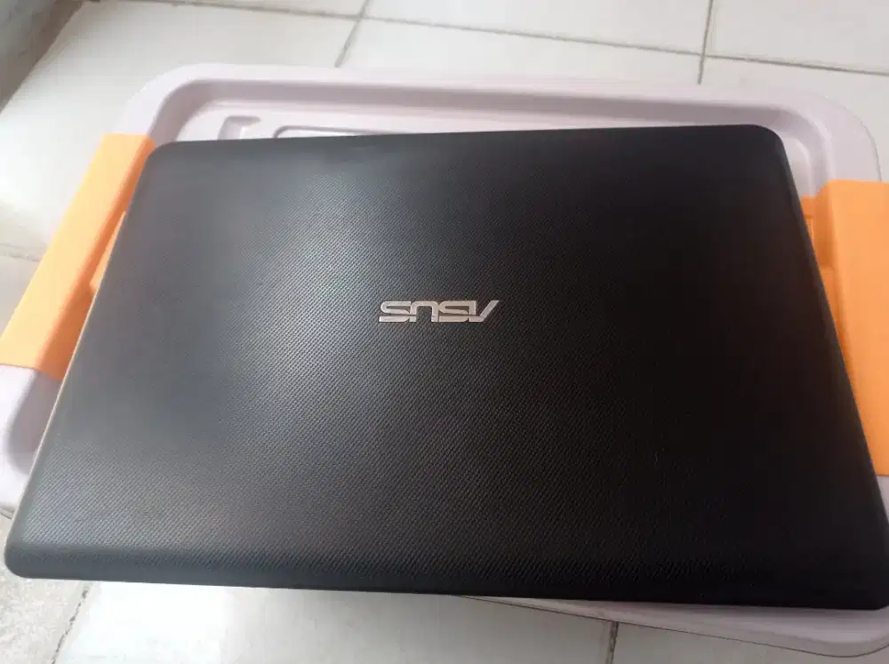 Laptop Asus like' New