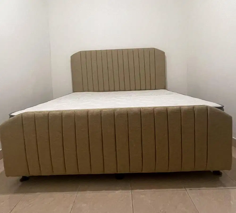 Kasur temapt tidur second