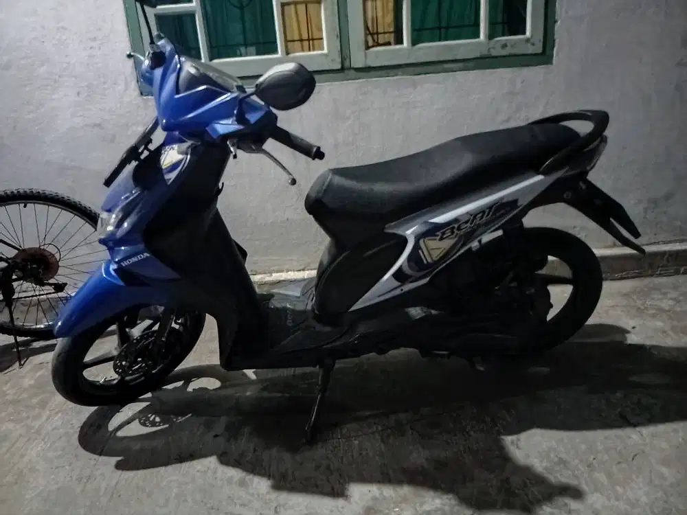 Motor honda beat