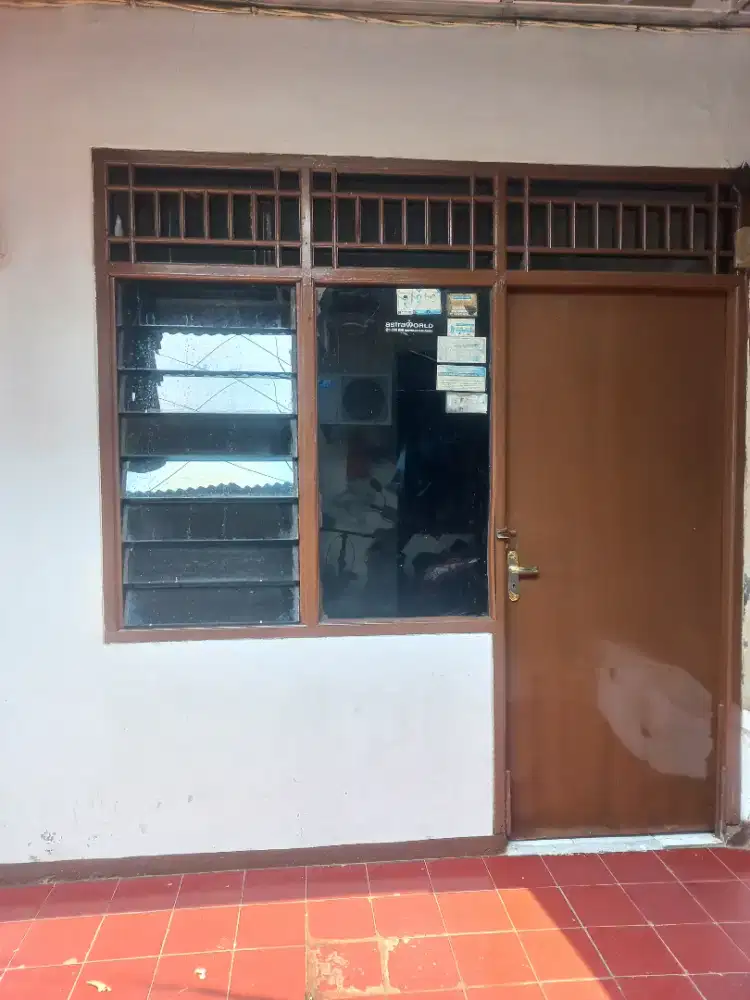 Sewa kontrakan 3 petak