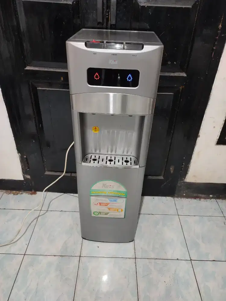 Dispenser kris BY1175