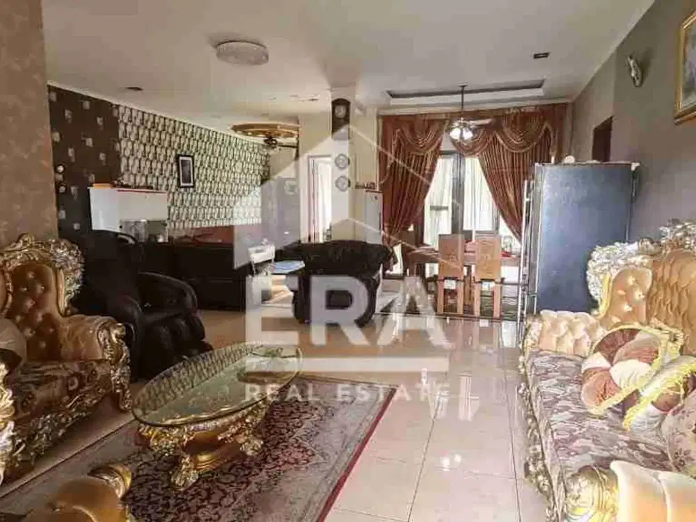 Rumah Cantik Hadap Taman di Heliconia Harapan Indah Bekasi