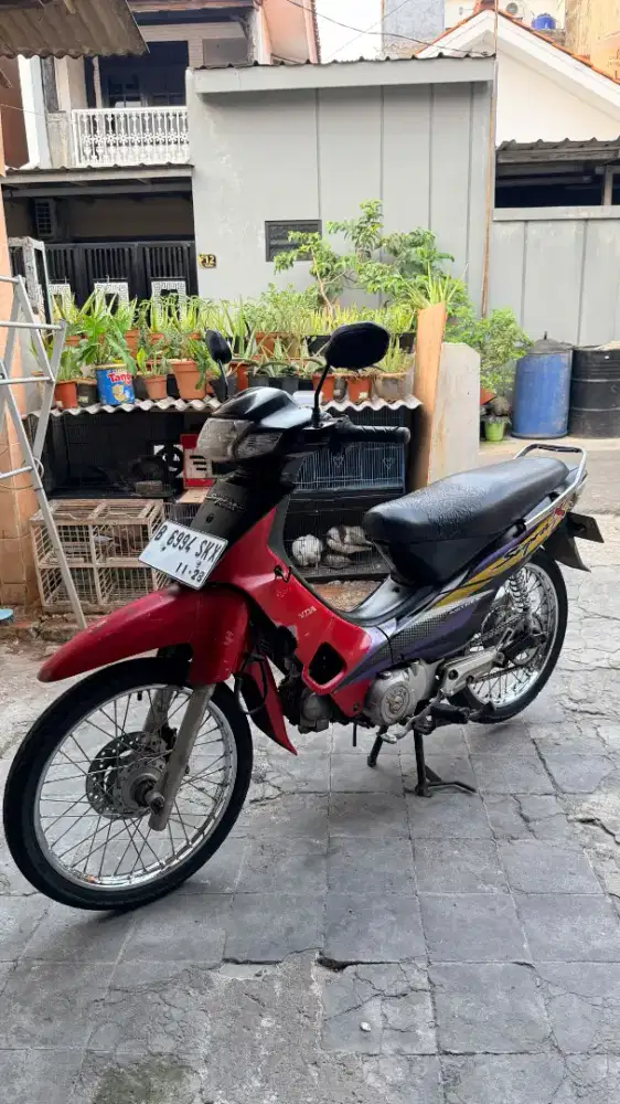 Motor honda supra x