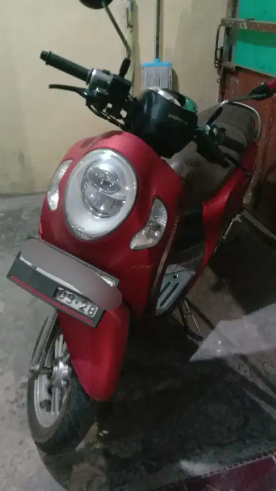 Jual Scoopy tahun 2023