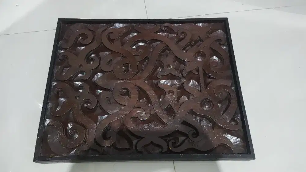 relief/ukiran kayu jati