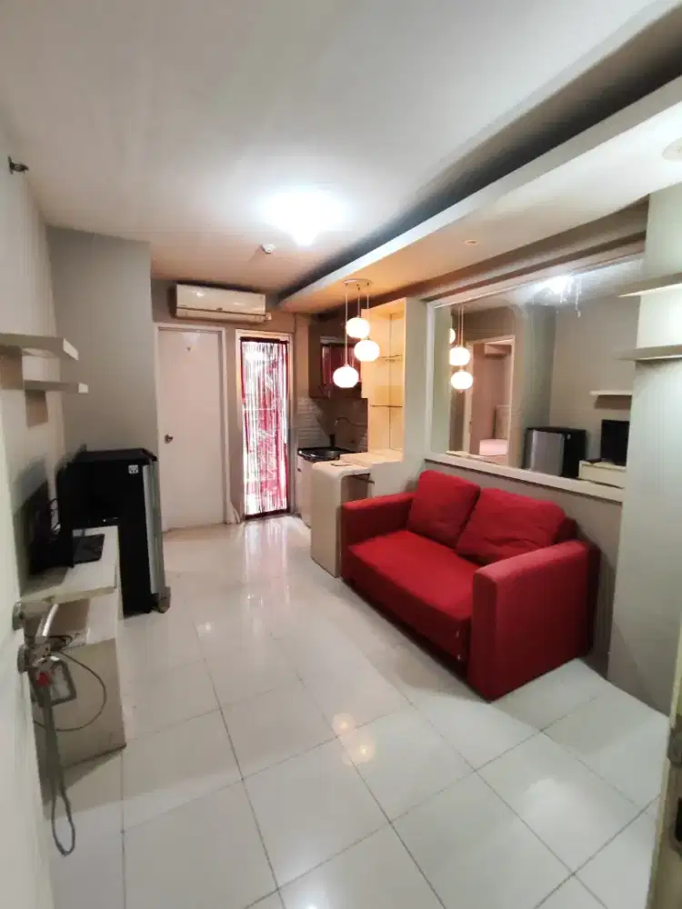 Unit sewa tipe 2BR lantai rendah Bassura City