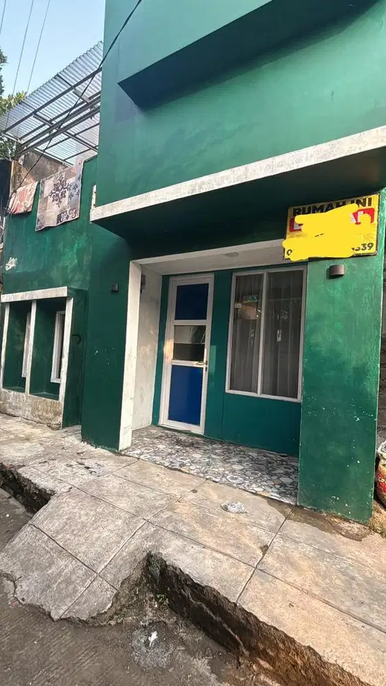 Di jual rumah murah tinggal renov dikit
