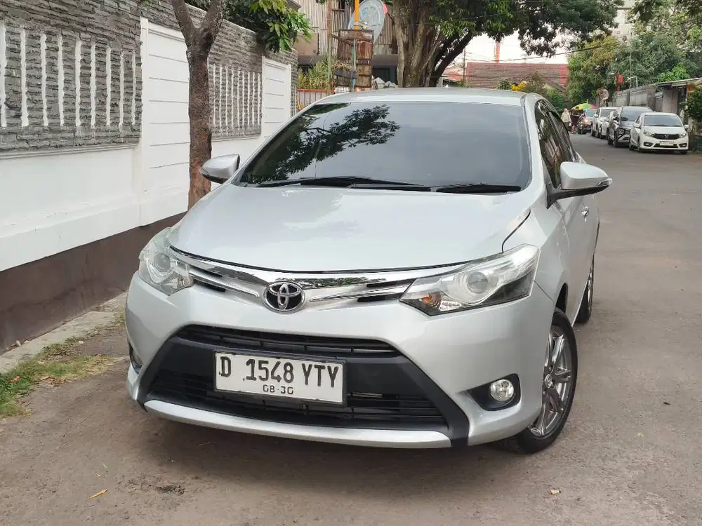toyota vios G at matic 2014 silver mulus bandung