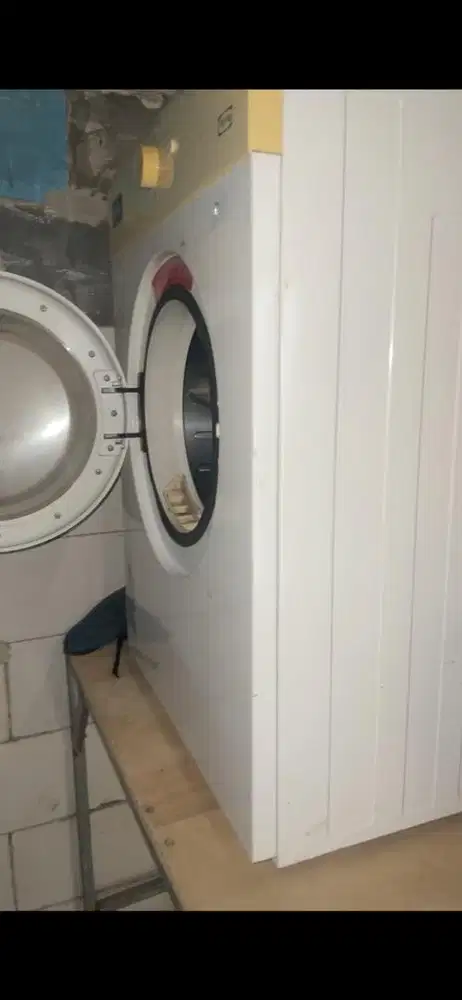 MESIN PENGERING MERK ASIATECH 10,5 KG INVERTER (GAS)