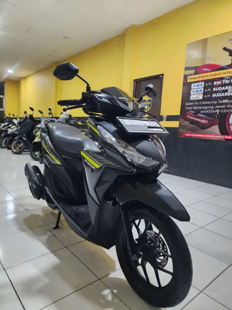 VARIO 125 OLD READY TAHUN 2016 CASH ONLY