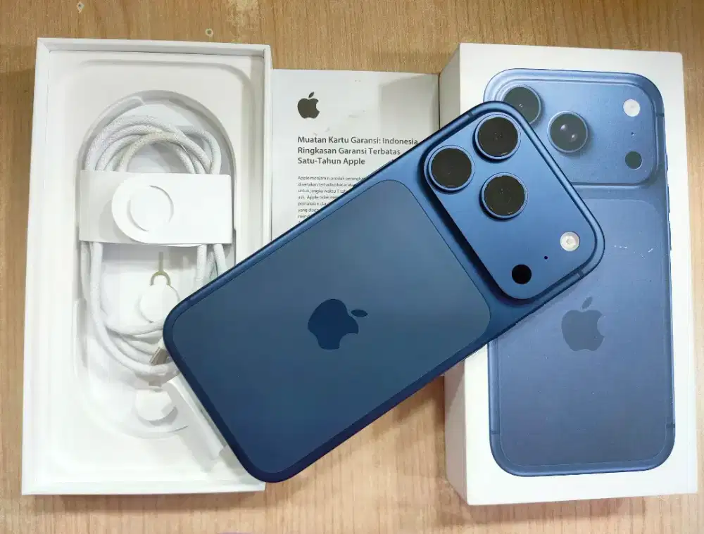 SECOND IPHONE 17 PRO 512GB Garansi Resmi iBox