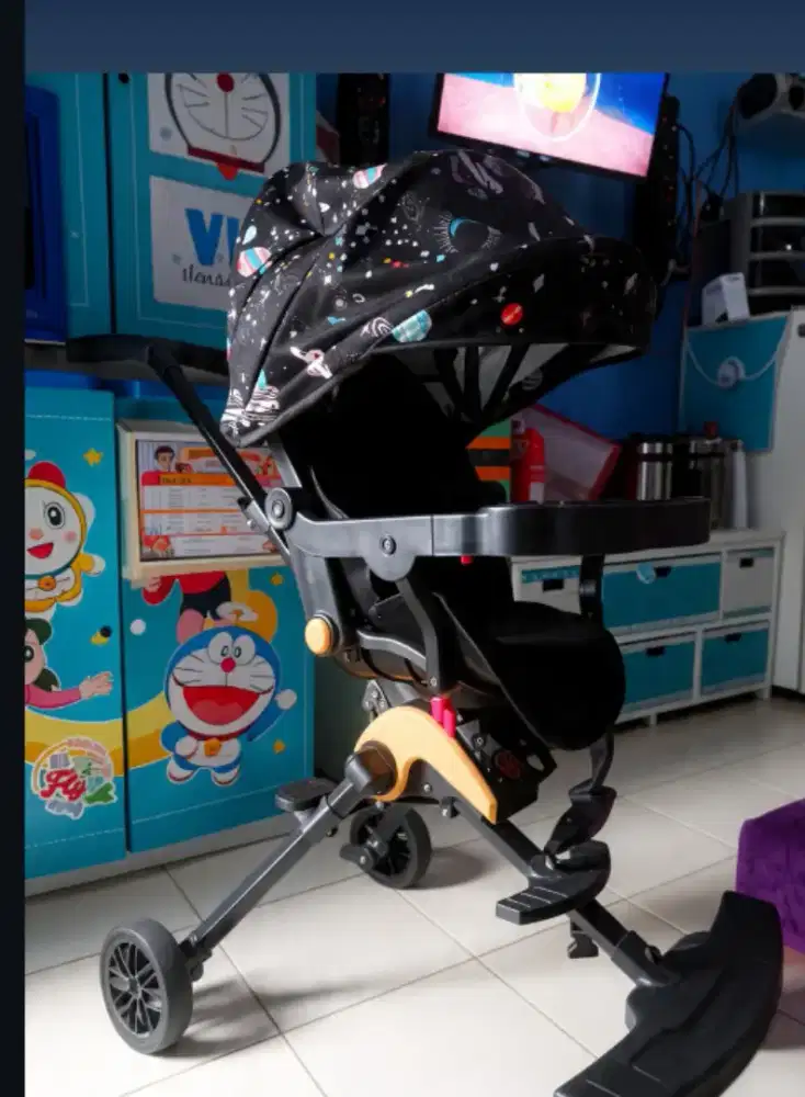 Stroller flybee
